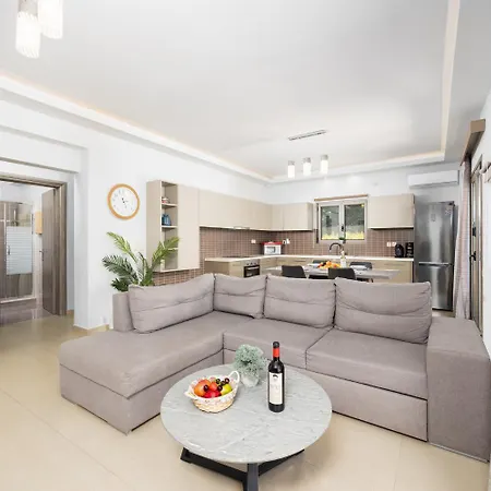 Villa Vatia 2 *